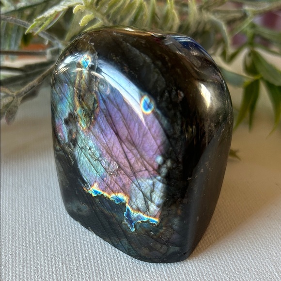 💎 Polished Labradorite Freeform - Picture 3 of 8